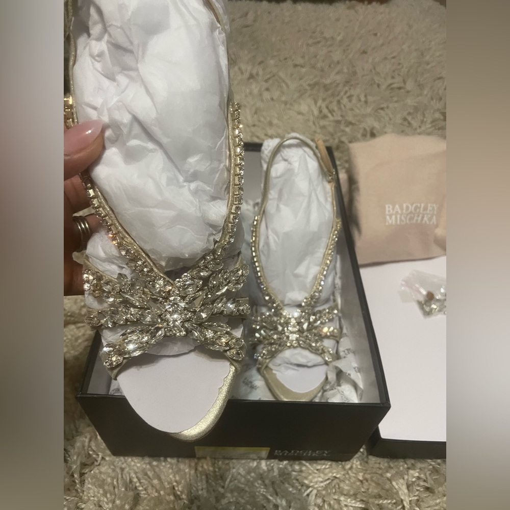 Brand new Badgley Mischka new bridal heels
